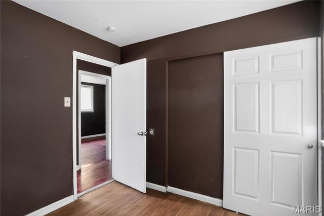 1729 Foley Drive, St Louis, MO 63136