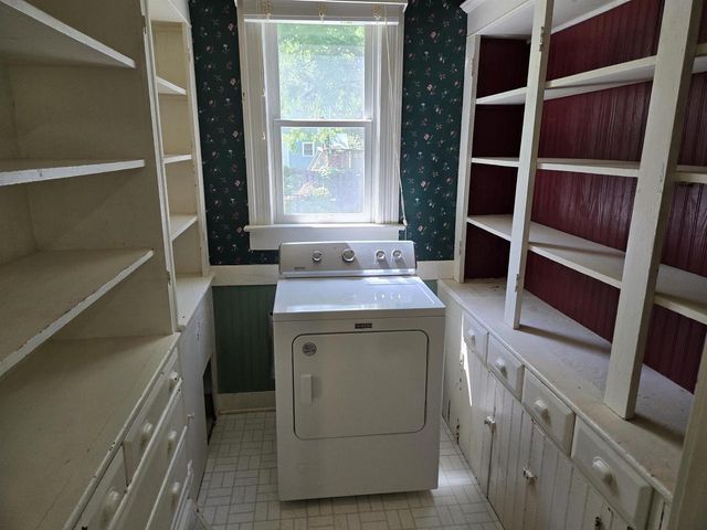 1724 Parmenter Street, Middleton, WI 53562