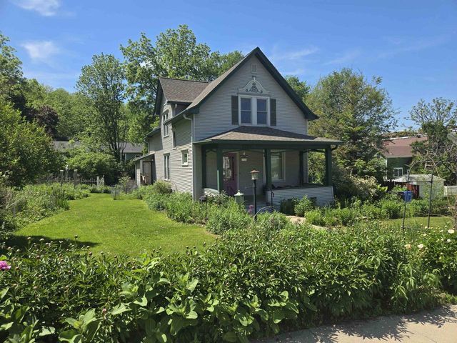 1724 Parmenter Street, Middleton, WI 53562