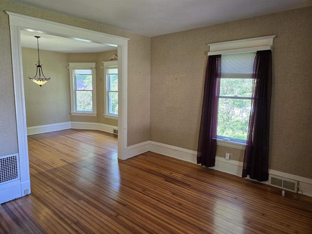 1724 Parmenter Street, Middleton, WI 53562