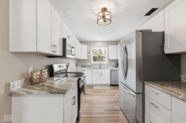 5003 Gambel Road, Indianapolis, IN 46221