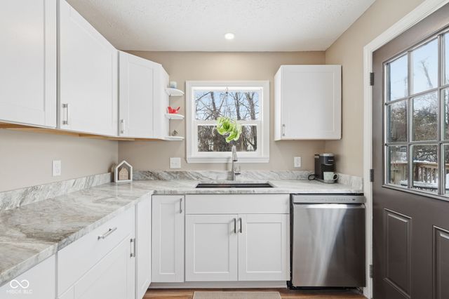 5003 Gambel Road, Indianapolis, IN 46221