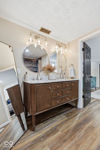 5003 Gambel Road, Indianapolis, IN 46221