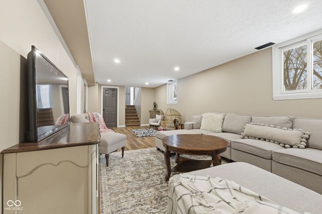 5003 Gambel Road, Indianapolis, IN 46221