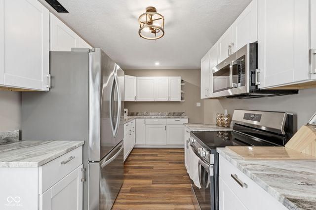 5003 Gambel Road, Indianapolis, IN 46221