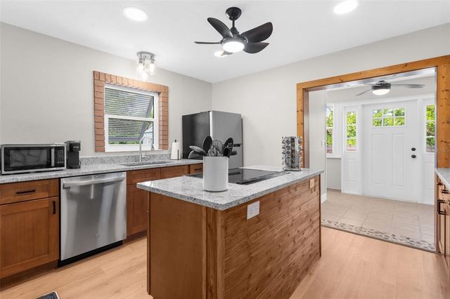 219 DARST AVENUE, Punta Gorda, FL 33950