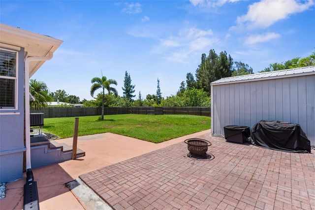 219 DARST AVENUE, Punta Gorda, FL 33950
