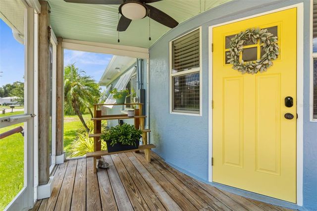 219 DARST AVENUE, Punta Gorda, FL 33950