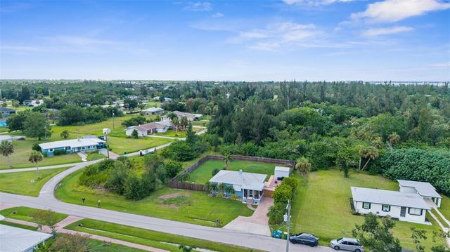 219 DARST AVENUE, Punta Gorda, FL 33950