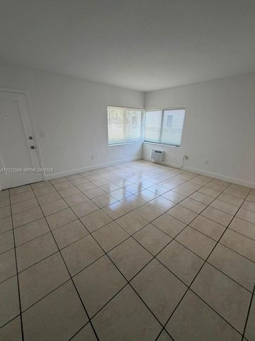 1980 Biarritz Drive D, Miami Beach, FL 33141