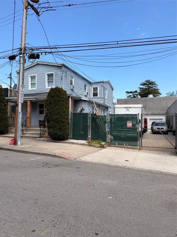 32 Bulkley Avenue, Port Chester, NY 10573 — exterior