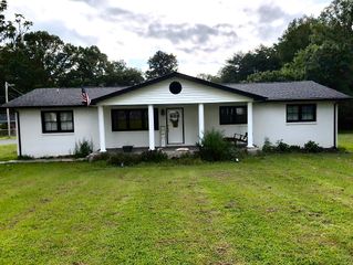 1465 SR 56 Rd, Tracy City, TN 37387