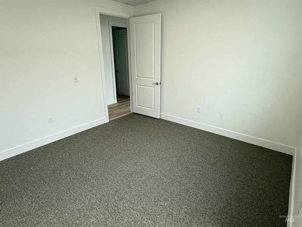 3764 E Amity Ave 106, Nampa, ID 83687 photo 9