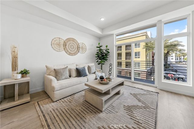 168 S Monterey Street 413, Alhambra, CA 91801