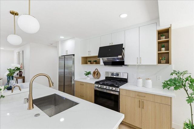 1238 Las Palmas Drive, Santa Clara, CA 95051