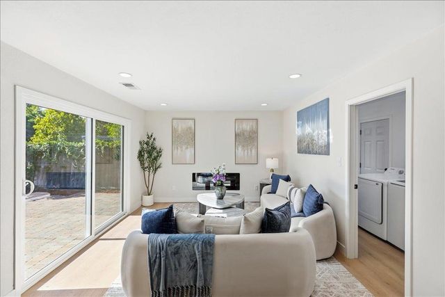 1238 Las Palmas Drive, Santa Clara, CA 95051