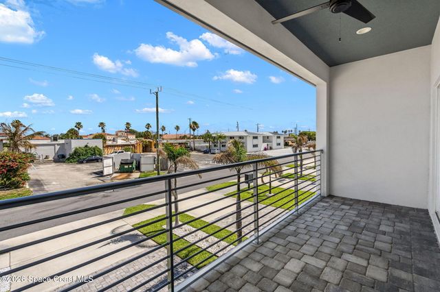 223 6th Avenue, Indialantic, FL 32903