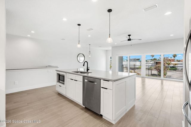 223 6th Avenue, Indialantic, FL 32903