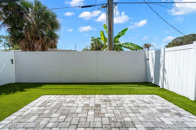 223 6th Avenue, Indialantic, FL 32903