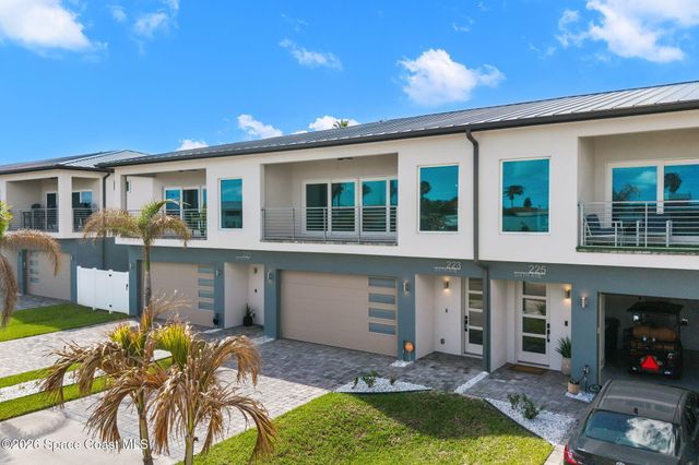 223 6th Avenue, Indialantic, FL 32903