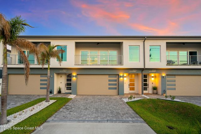 223 6th Avenue, Indialantic, FL 32903