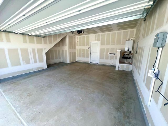 365 Young ST, Buda, TX 78610