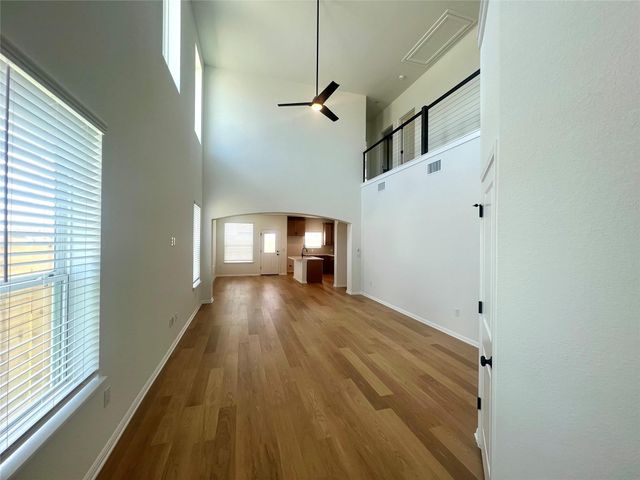 365 Young ST, Buda, TX 78610