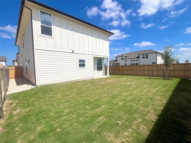 365 Young ST, Buda, TX 78610