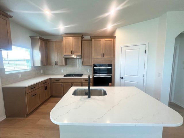 365 Young ST, Buda, TX 78610