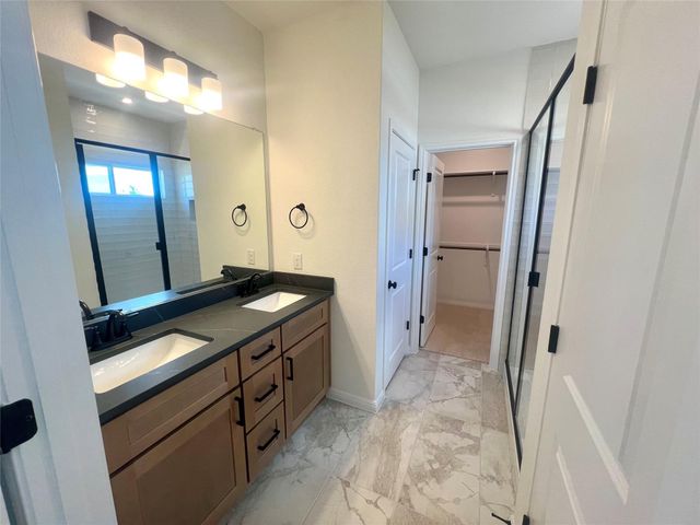 365 Young ST, Buda, TX 78610