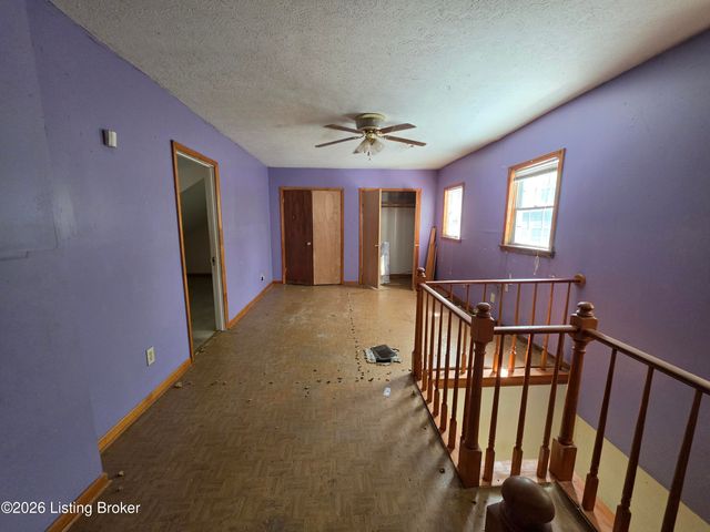 3618 Larkwood Ave, Louisville, KY 40212