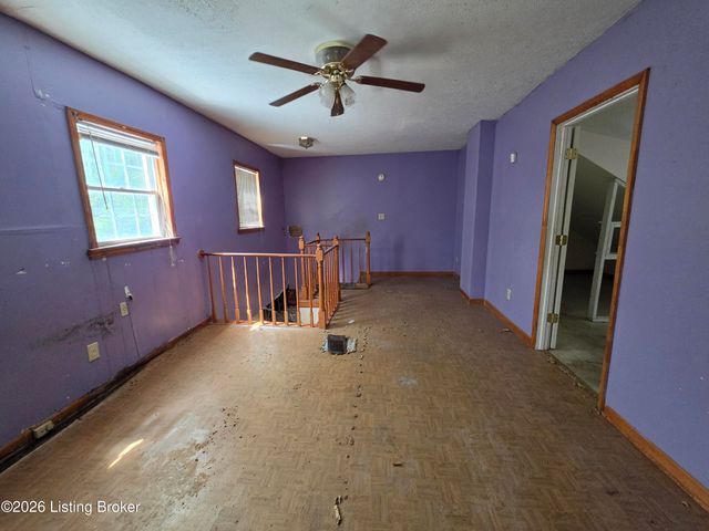 3618 Larkwood Ave, Louisville, KY 40212