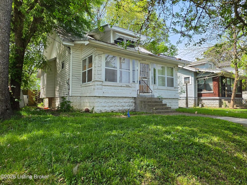 3618 Larkwood Ave, Louisville, KY 40212