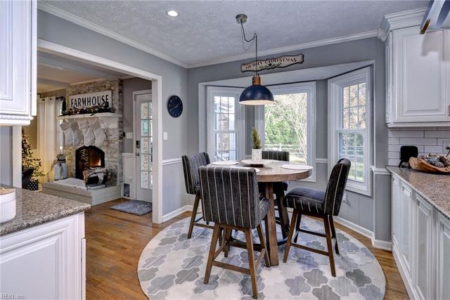 1014 Marlbank DR, Yorktown, VA 23692