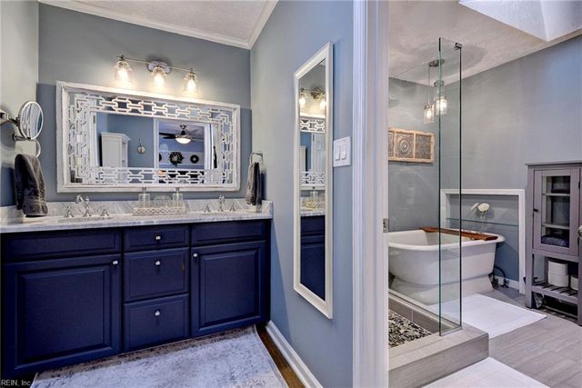 1014 Marlbank DR, Yorktown, VA 23692