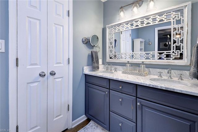 1014 Marlbank DR, Yorktown, VA 23692