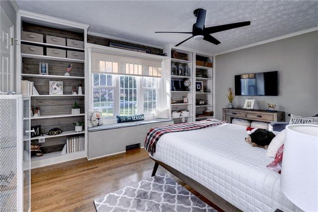 1014 Marlbank DR, Yorktown, VA 23692