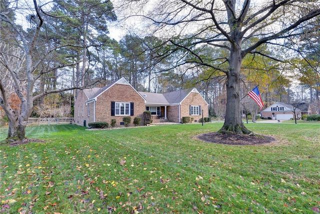 1014 Marlbank DR, Yorktown, VA 23692