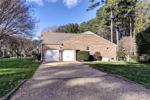 1014 Marlbank DR, Yorktown, VA 23692