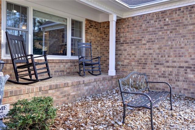 1014 Marlbank DR, Yorktown, VA 23692