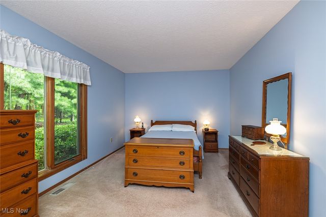 13156 Olympus Way, Strongsville, OH 44149