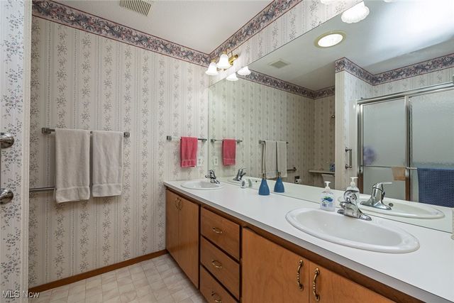 13156 Olympus Way, Strongsville, OH 44149