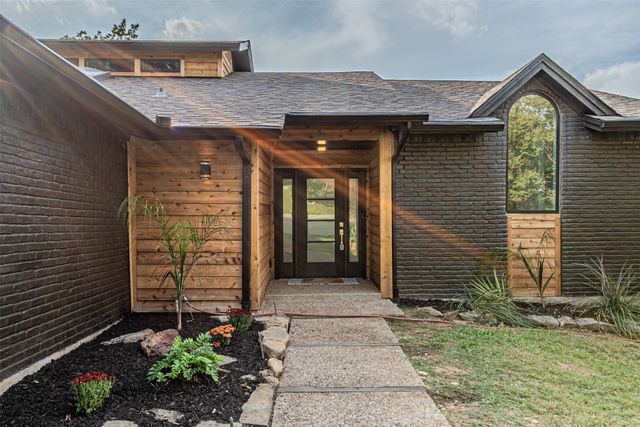 227 Oak Hill Drive, Trophy Club, TX 76262