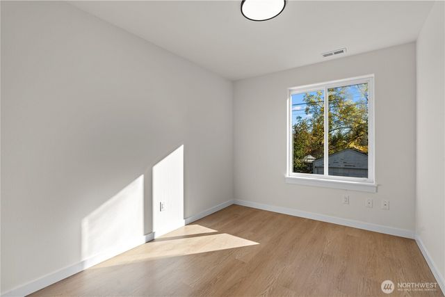 5825 S M St, Tacoma, WA 98408