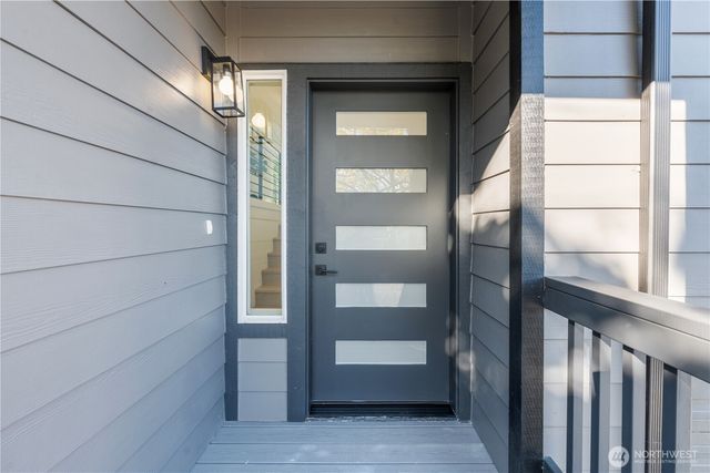 5825 S M St, Tacoma, WA 98408