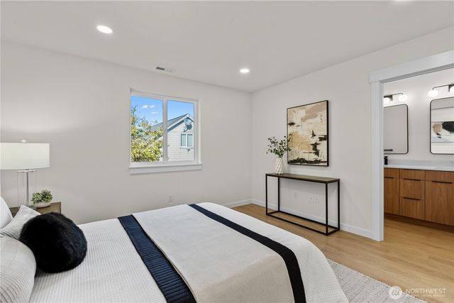 5825 S M St, Tacoma, WA 98408