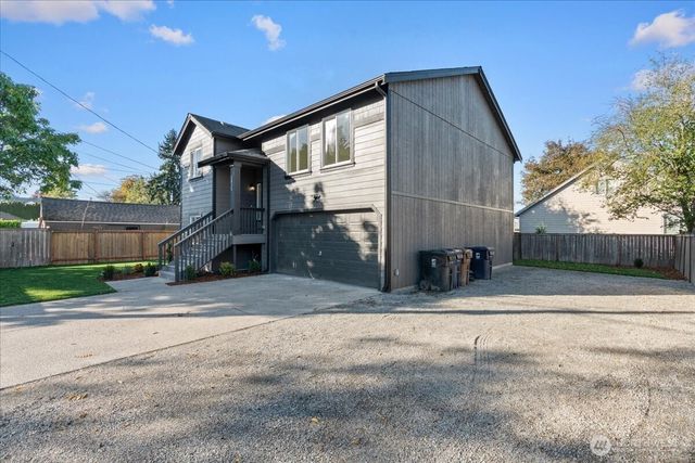 5825 S M St, Tacoma, WA 98408