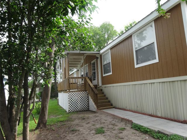 1220 8th Street A, Huntsville, TX 77320