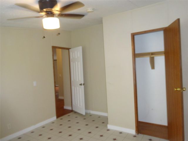 1220 8th Street A, Huntsville, TX 77320
