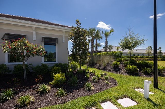 328 BLUE PEARL COURT, Sarasota, FL 34277